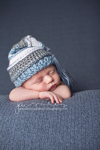 Light Country Blue, White, and Gray Tassel Hat