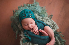 Load image into Gallery viewer, Lacy Newborn Bonnet *many colors*
