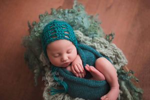 Lacy Newborn Bonnet *many colors*